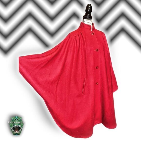VINTAGE Herman Kay 70’s Wool Blend Striking Red Oversized Cape Shawl Coat,One Si - Picture 2 of 9